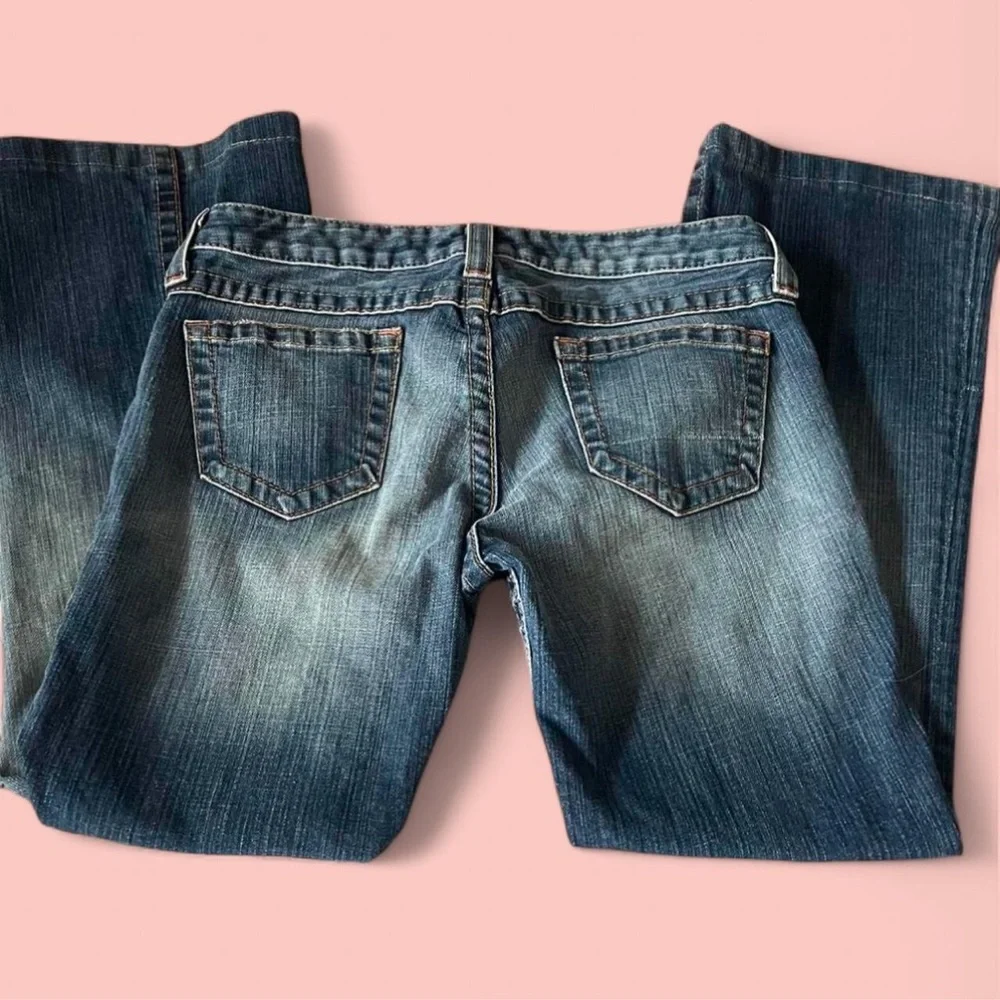 BEBE low rise bootcut jeans - Picture 2 of 4